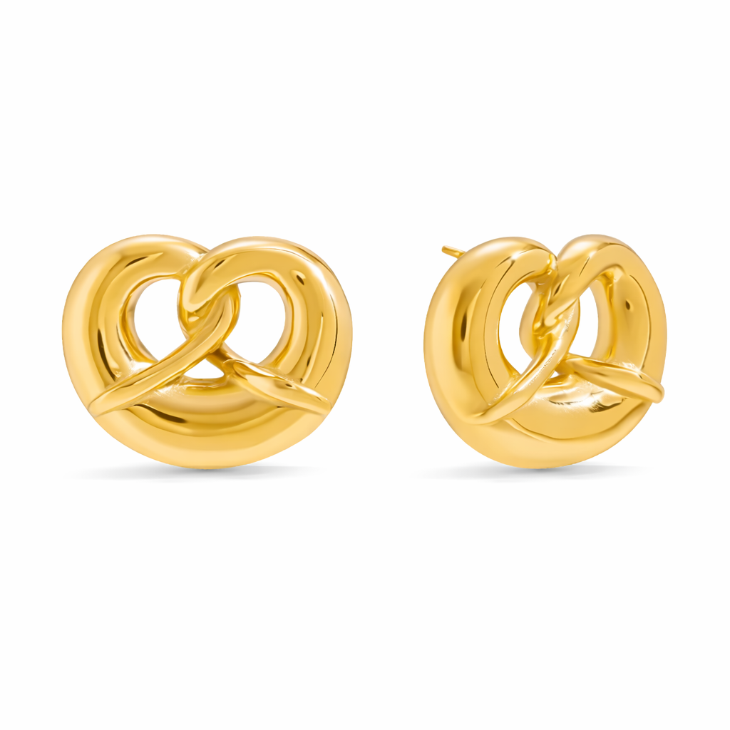 Pretzel earring